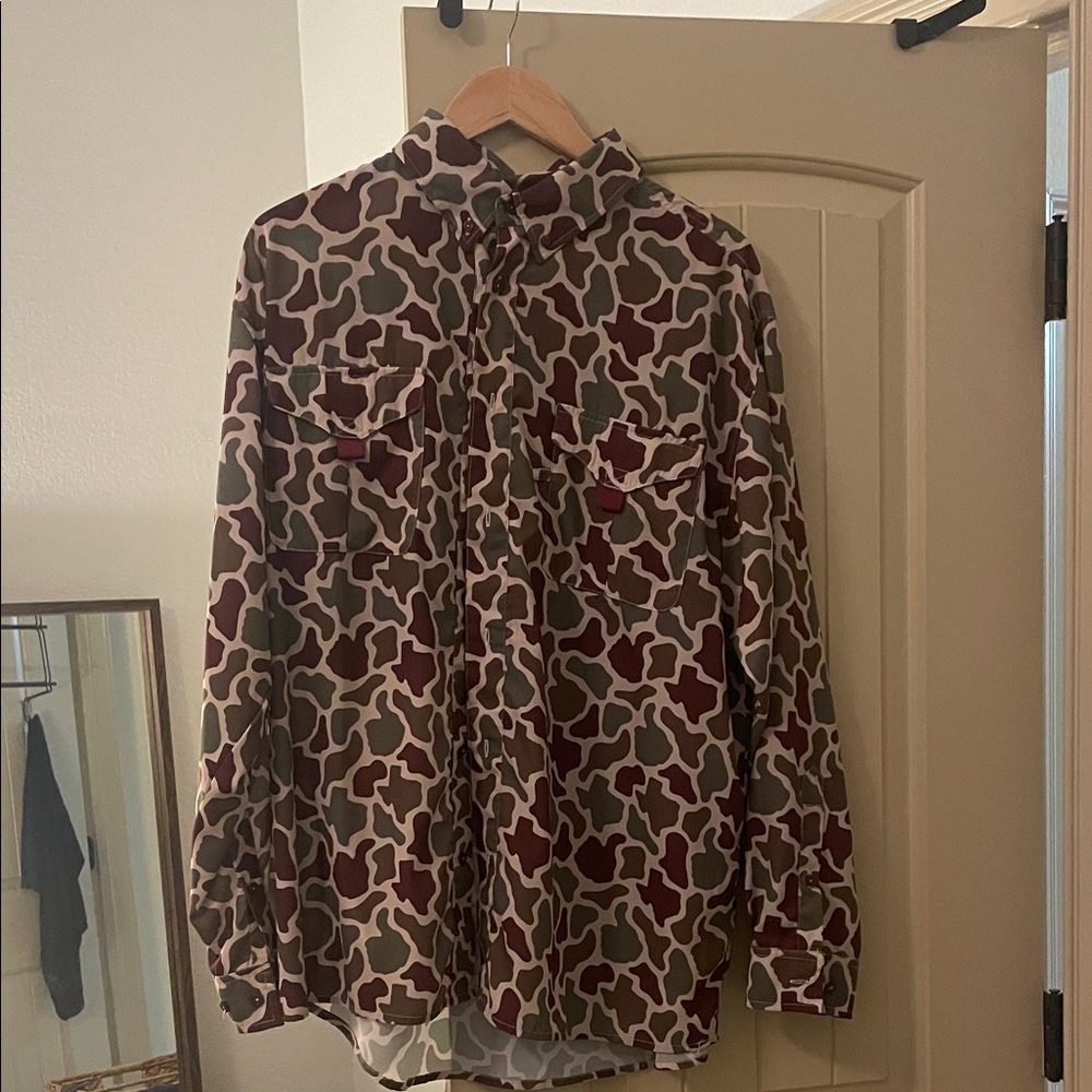 Amigo Texas A&M - Camouflage Button-Up Shirt